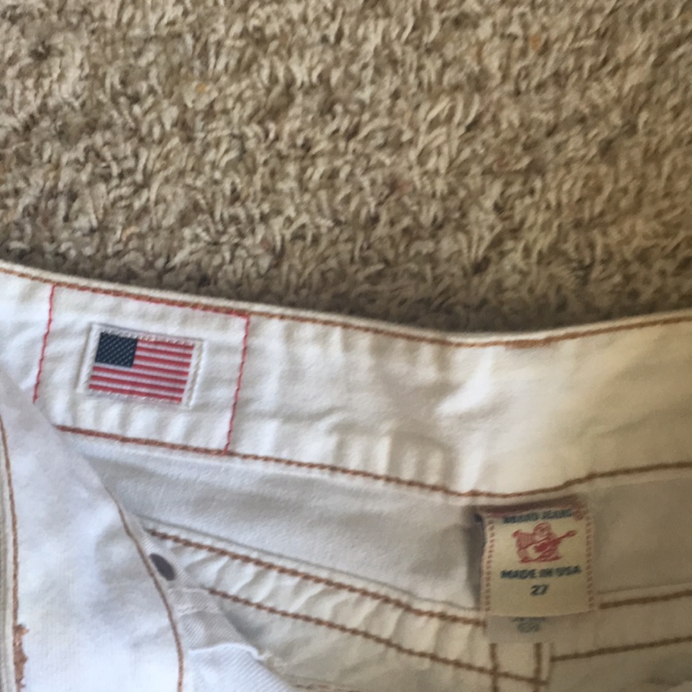 Shorts - Picture 4 of 6